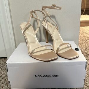 ALDO Maude Pillow Walk heels in 7.5